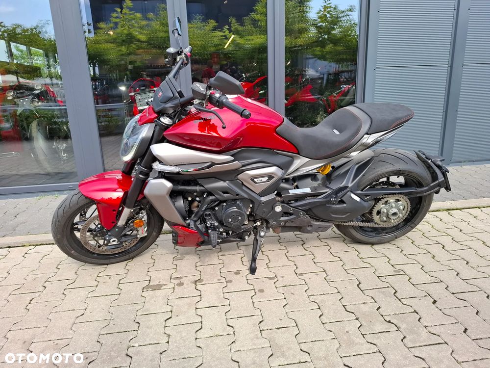 Ducati Diavel - 7