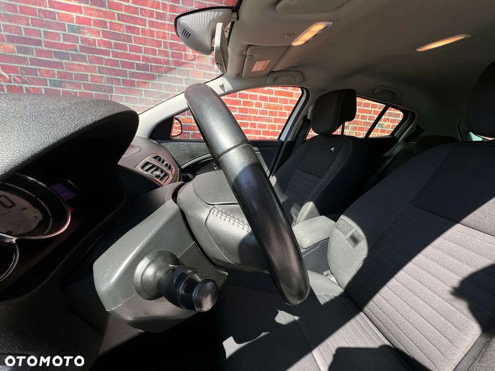 Renault Megane - 13