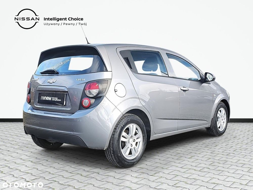 Chevrolet Aveo - 5