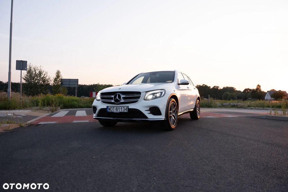 Mercedes-Benz GLC - 2