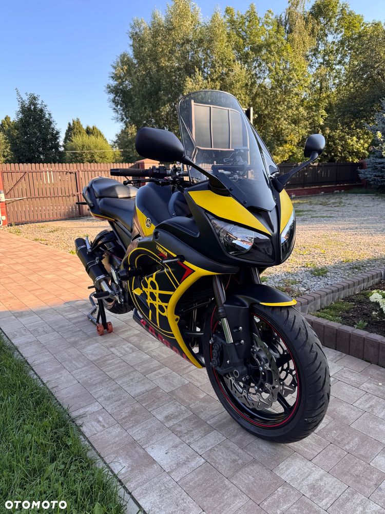 Yamaha FZ - 1