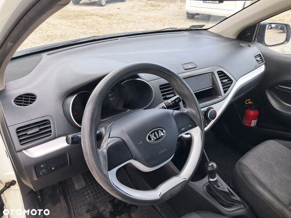 Kia Picanto - 9
