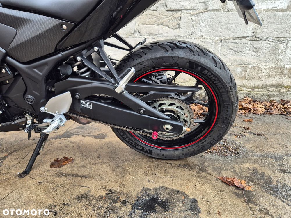 Yamaha R3 - 17