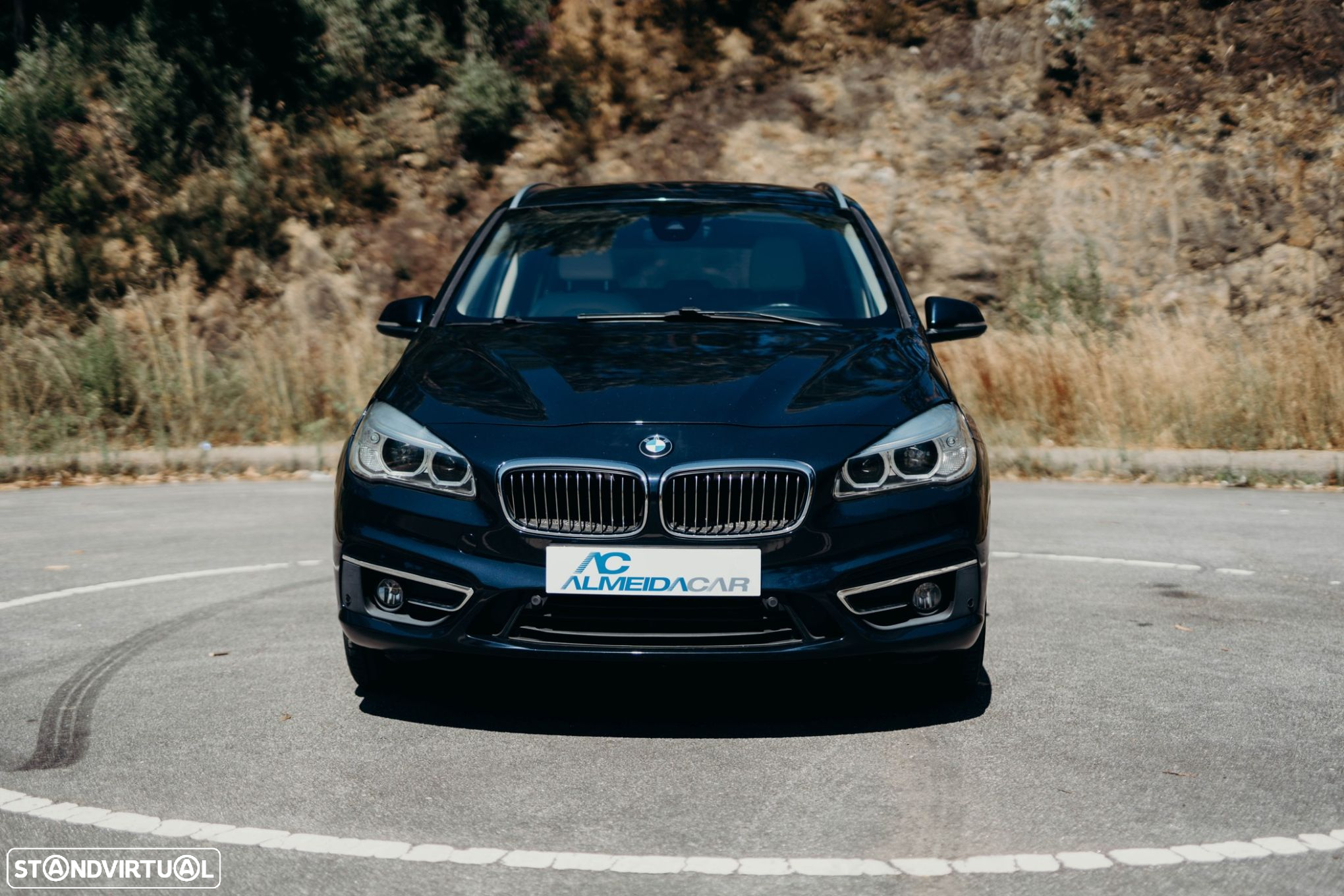 BMW 218 Gran Tourer d 7L Line Luxury Auto - 8