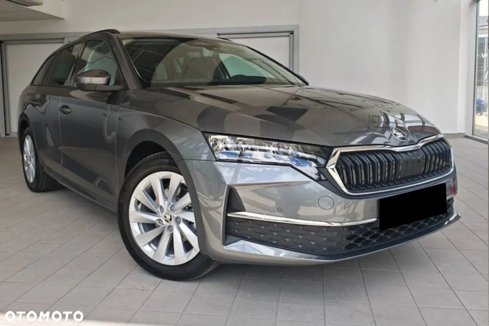 Skoda Octavia 2.0 TDI Drive Essence DSG - 5