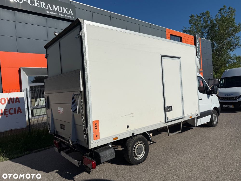 Mercedes-Benz Sprinter 316 Kontener/Winda 8 EP - 14