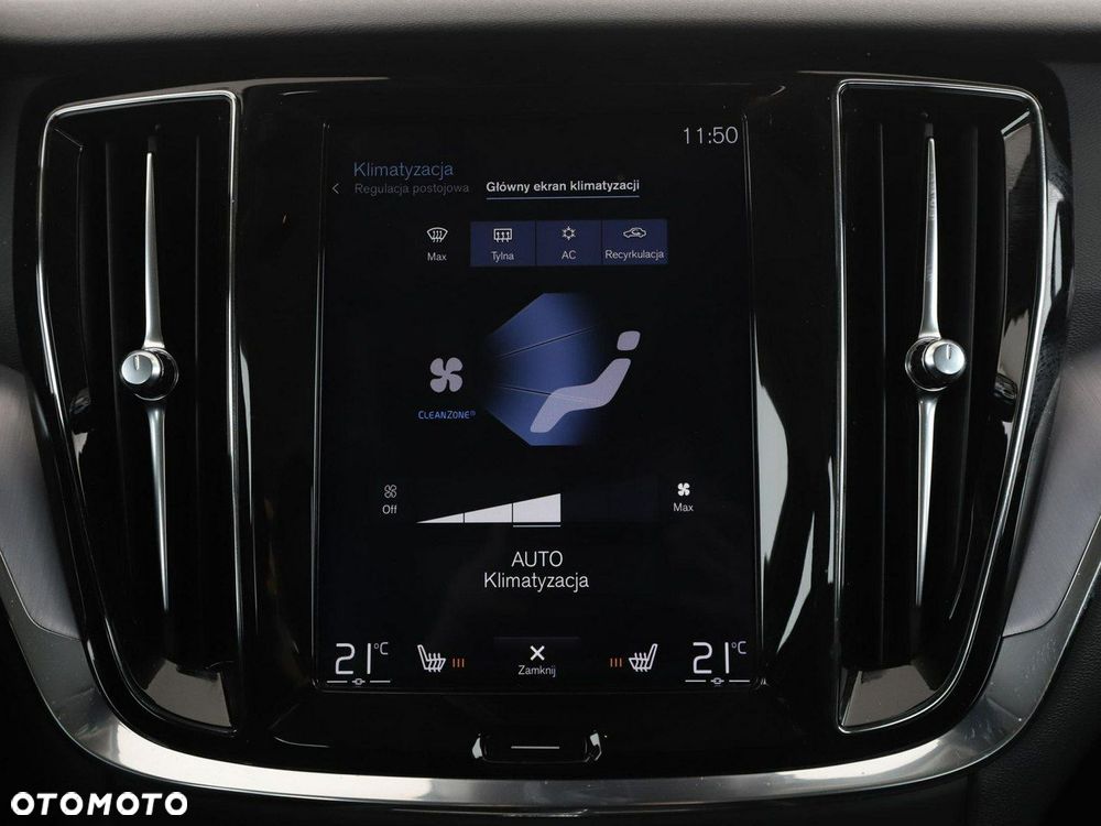 Volvo V60 D4 Momentum - 24