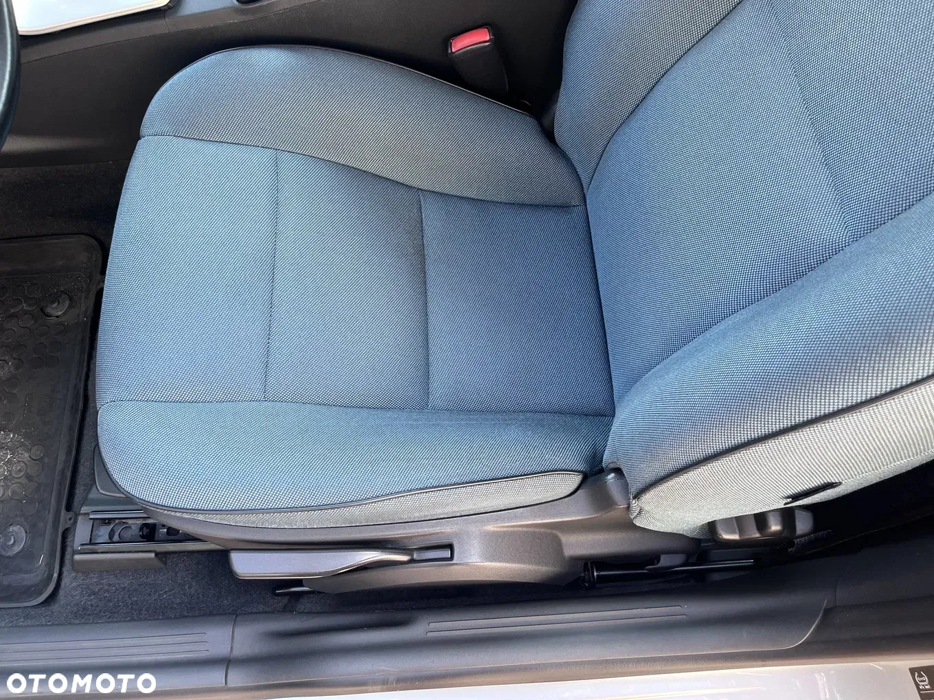 Volvo C30 2.0F - 8