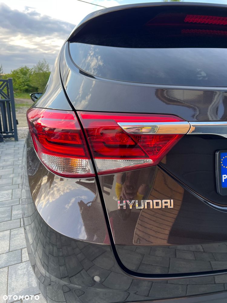 Hyundai i40 Kombi blue 1.7 CRDi Premium - 2