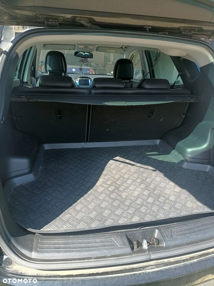 Hyundai ix35 1.7 CRDi 2WD Fifa World Cup Edition - 5