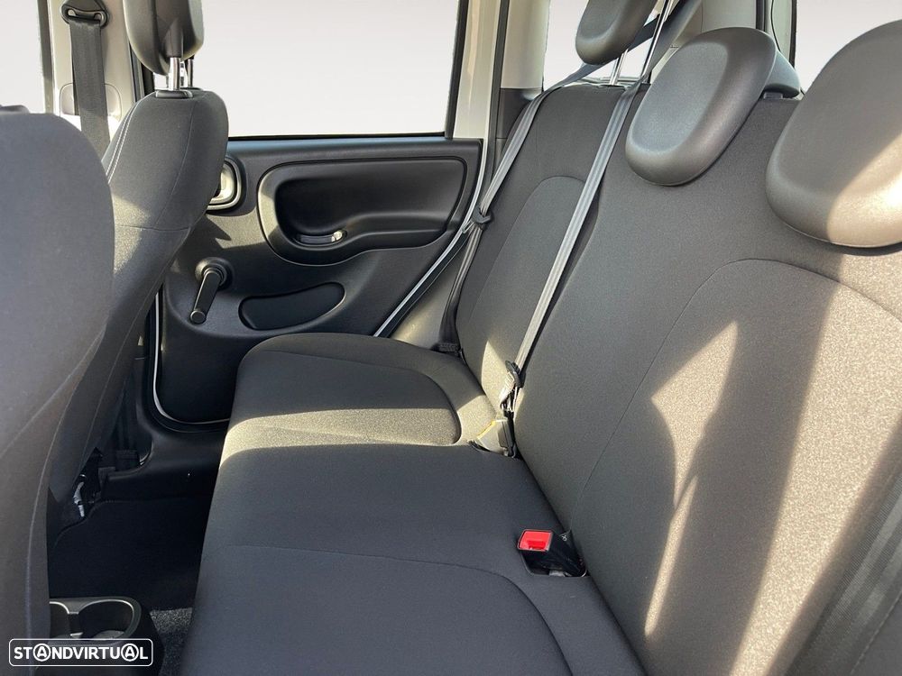 Fiat Panda 1.0 Hybrid City Cross - 13