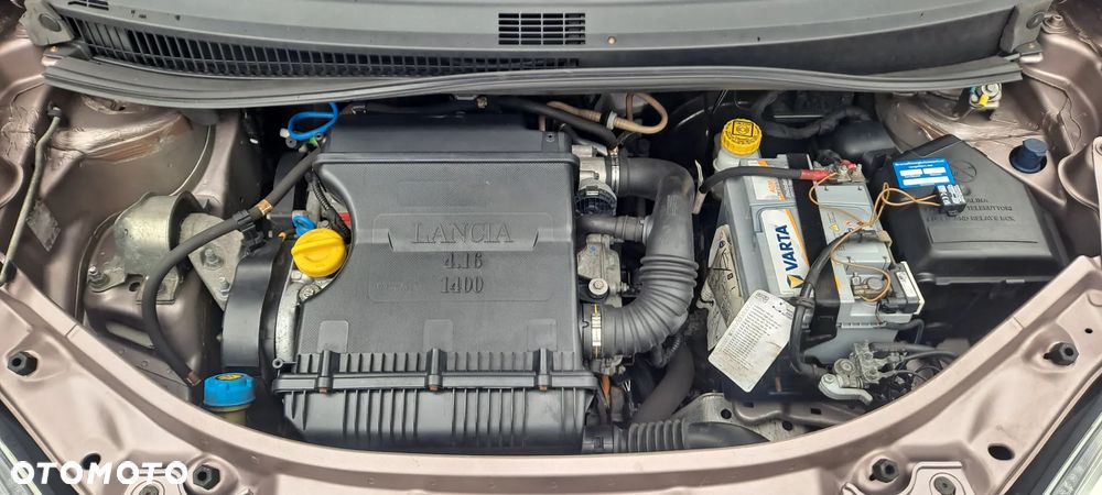 Lancia Musa 1.4 16v Automatik Platino Plus - 26