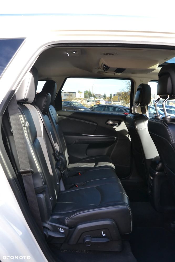 Dodge Journey - 9
