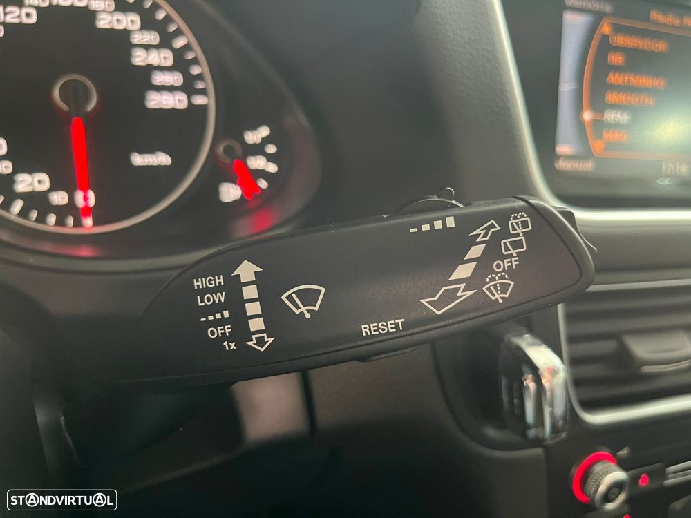 Audi Q5 2.0 TDI Business Line S-line - 22