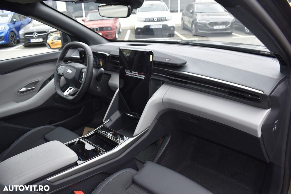 Ford Capri 55 kWh 170 CP RWD Select - 19