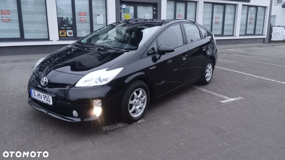 Toyota Prius (Hybrid) Comfort - 2