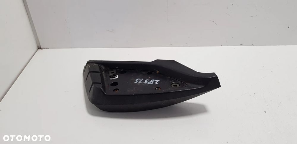 Gilera Fuoco 500 Podłoga Stopień Prawy - 1