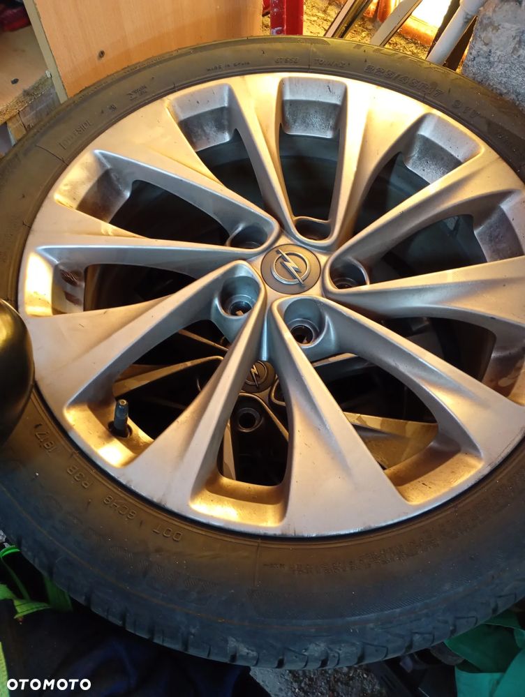 Opel Astra 1.4 T Enjoy S&S - 9