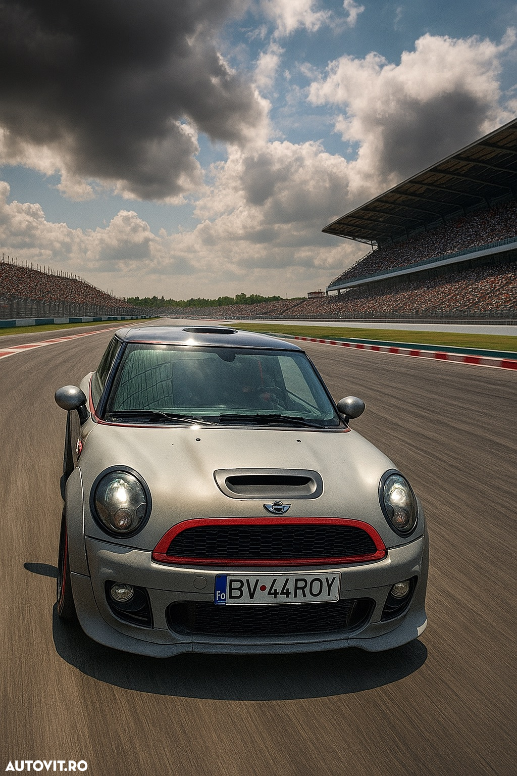 Mini John Cooper Works Standard - 25