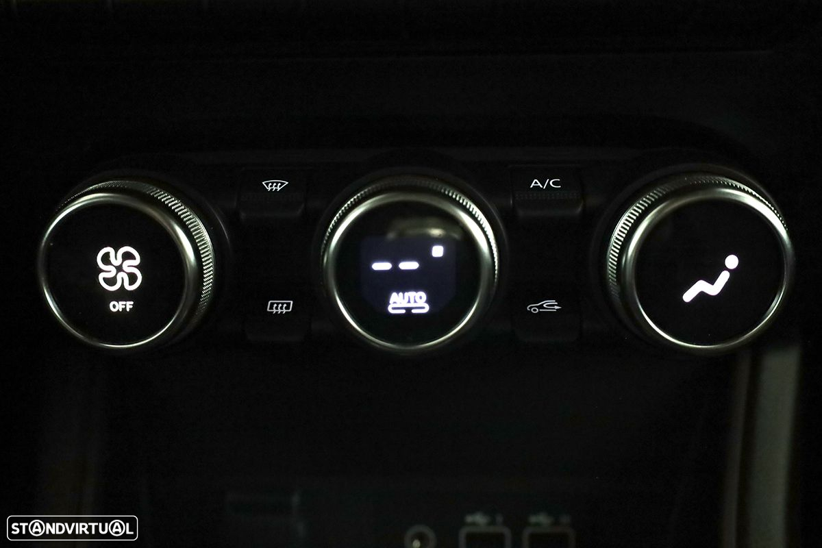 Renault Captur 1.0 TCe Techno Bi-Fuel - 13