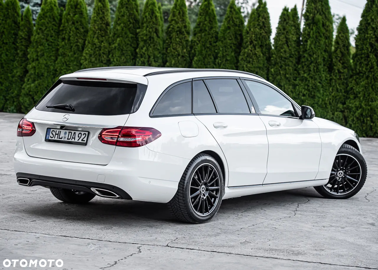 Mercedes-Benz Klasa C 180 T 9G-TRONIC AMG Line - 11