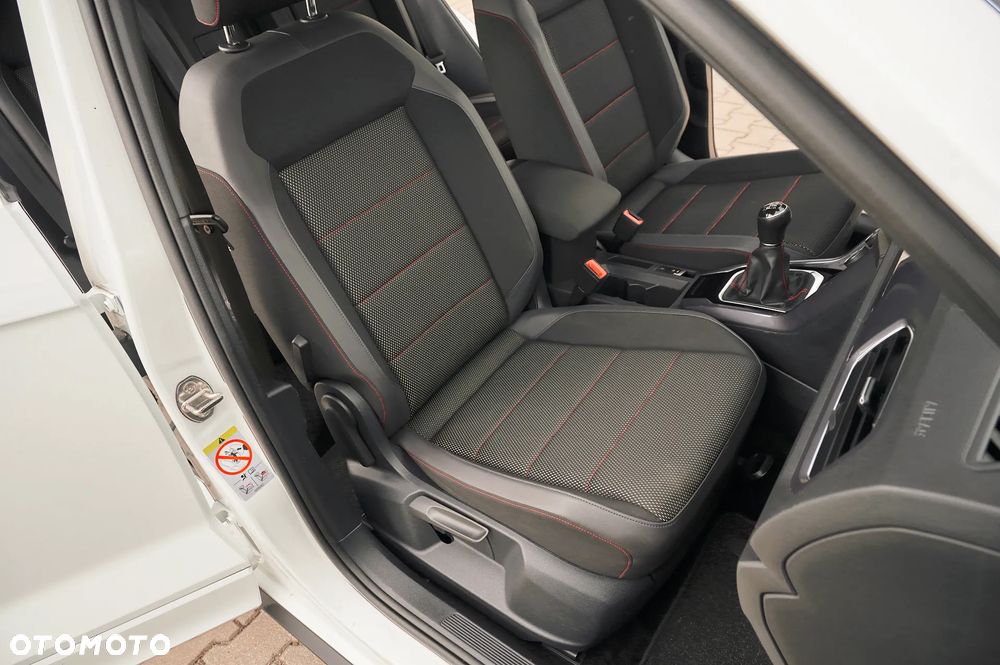 Volkswagen T-Roc 1.5 TSI OPF R-Line - 21