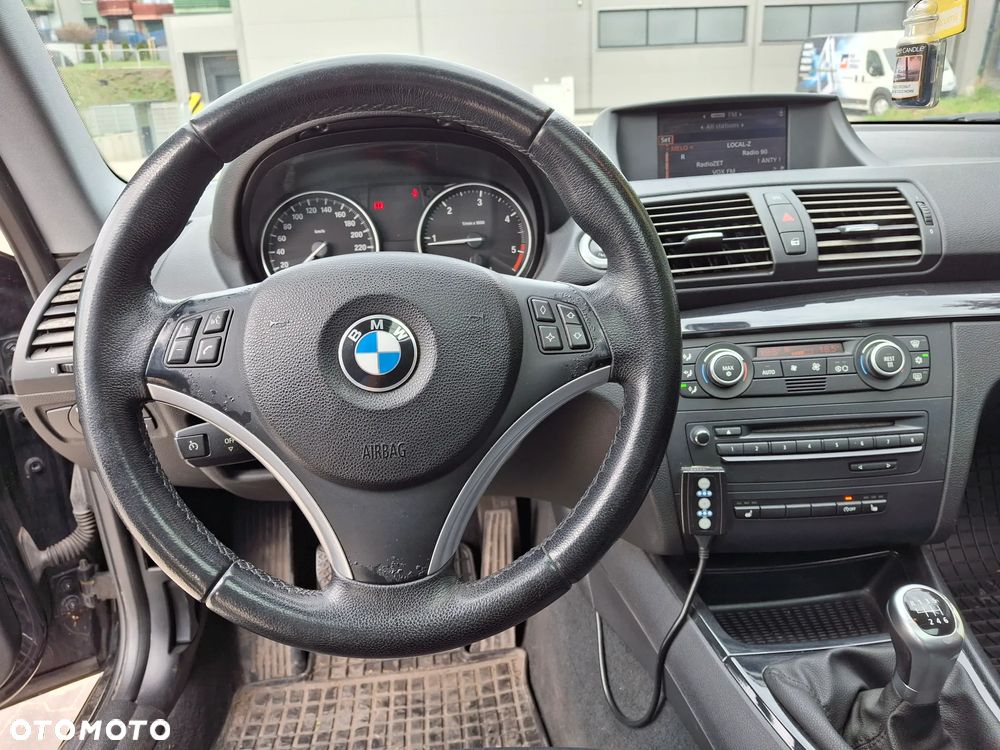 BMW Seria 1 - 12