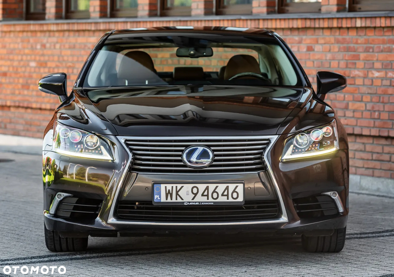 Lexus LS 600h Elite EU6 - 13