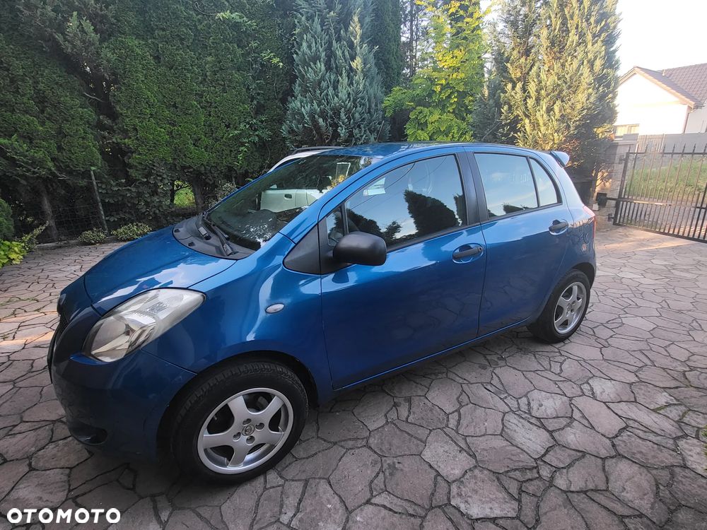 Toyota Yaris 1.0 Luna A/C - 4