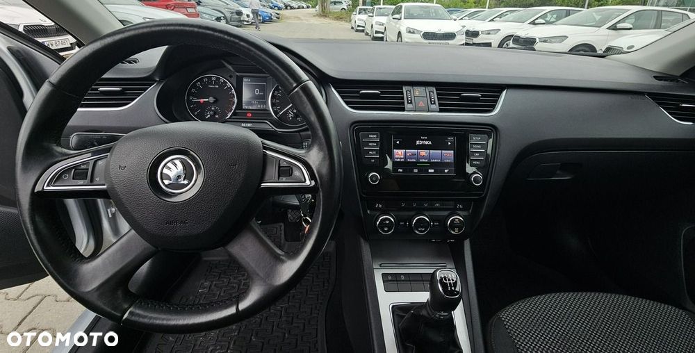 Skoda Octavia 1.6 TDI Ambition - 14