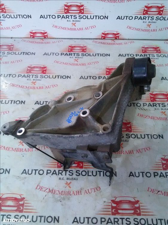 suport alternator suzuki grand vitara 1.9d an fabr. 2008 - 1