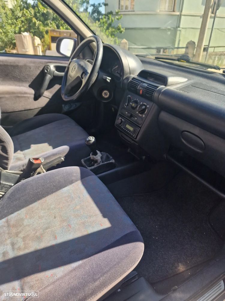 Opel Corsa 1.0 100 - 3
