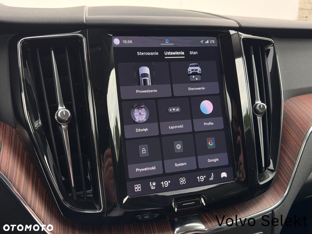 Volvo XC 60 - 24