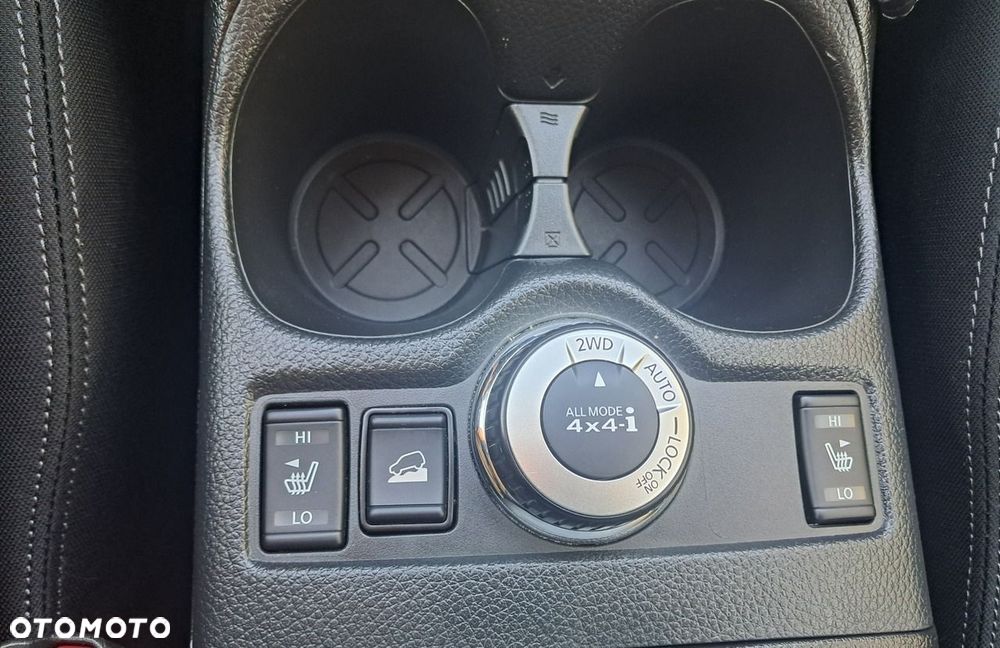 Nissan X-Trail - 19