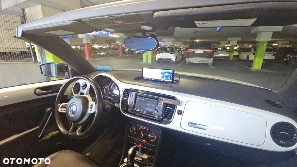 Volkswagen Beetle 2.5 - 12
