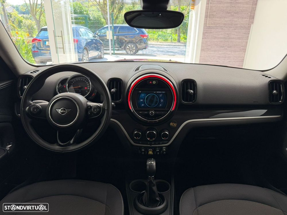MINI Countryman Cooper SE ALL4 Auto - 9