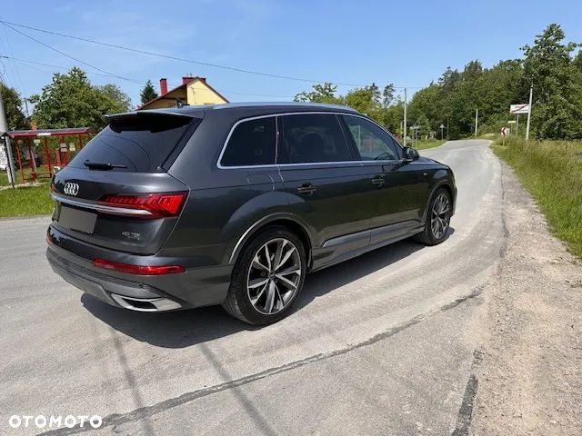 Audi Q7 - 5