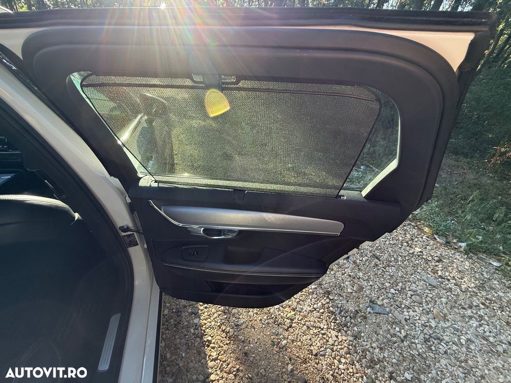 Volvo V90 D3 Geartronic R Design - 28