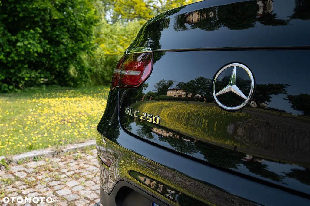 Mercedes-Benz GLC Coupe 250 4-Matic - 15