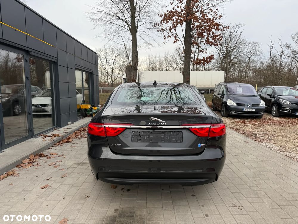 Jaguar XF E-Performance Prestige - 15