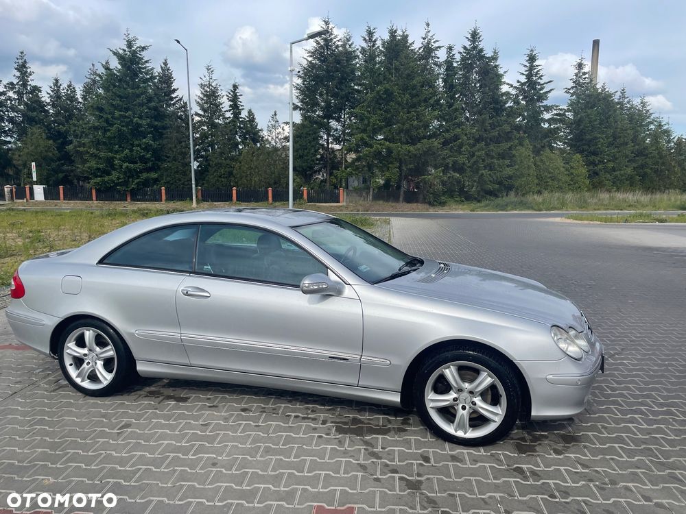 Mercedes-Benz CLK - 3