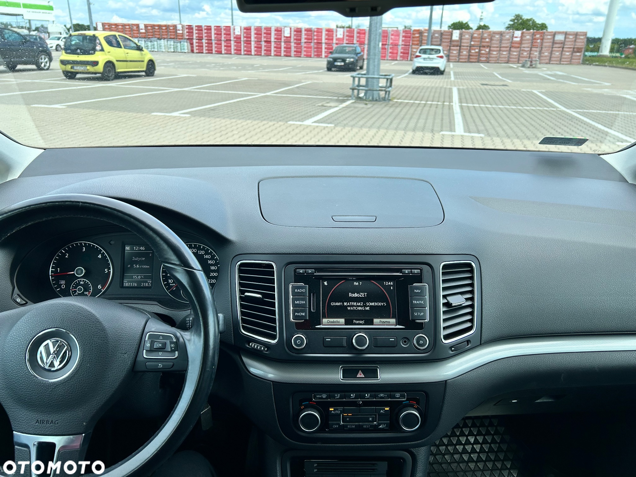 Volkswagen Sharan 2.0 TDI Comfortline - 10