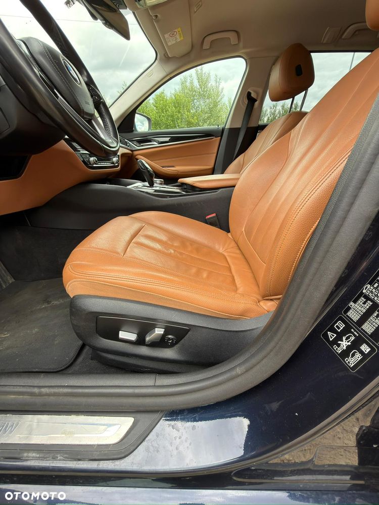 BMW Seria 5 520d xDrive - 3