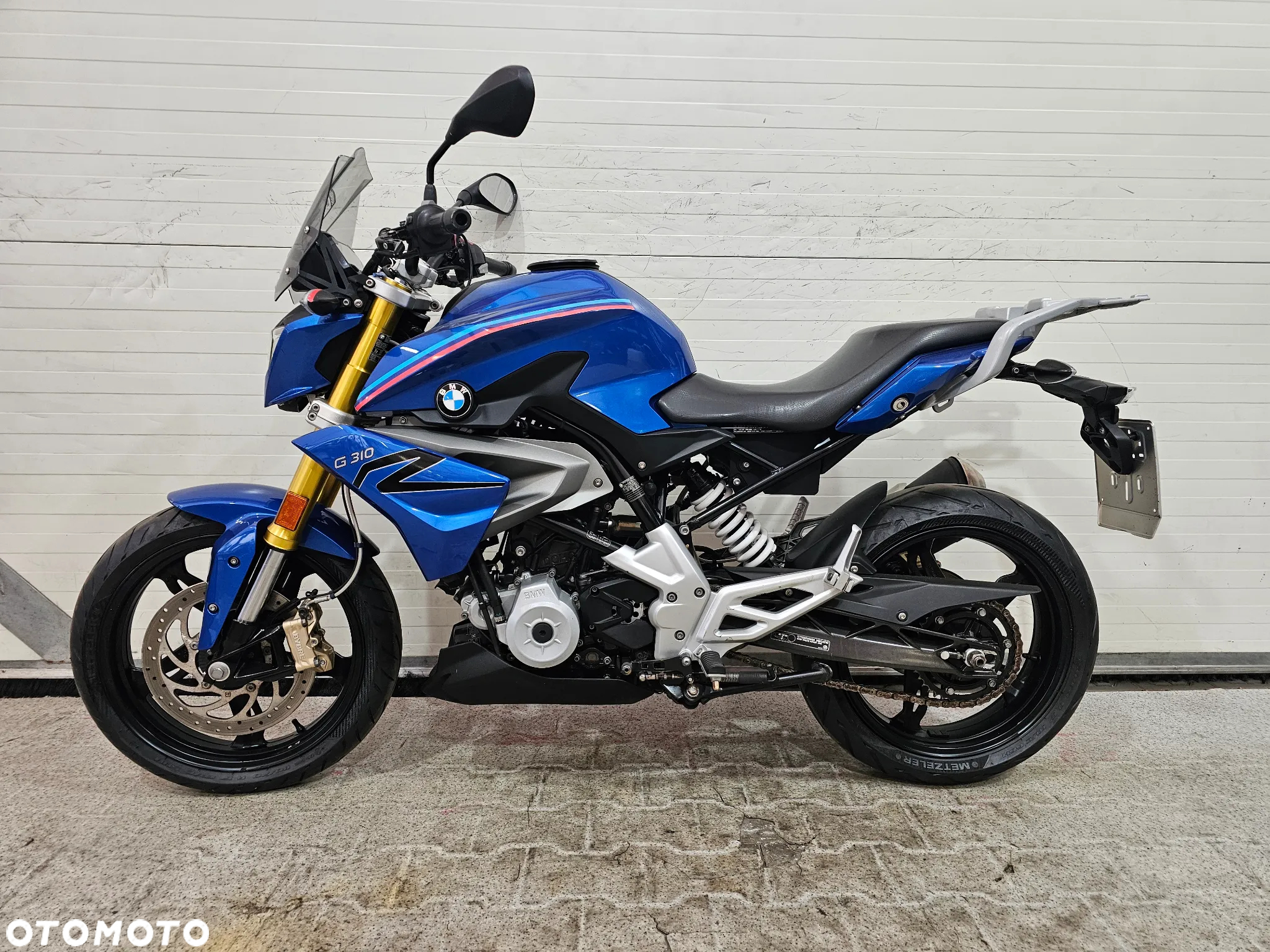 BMW G - 2