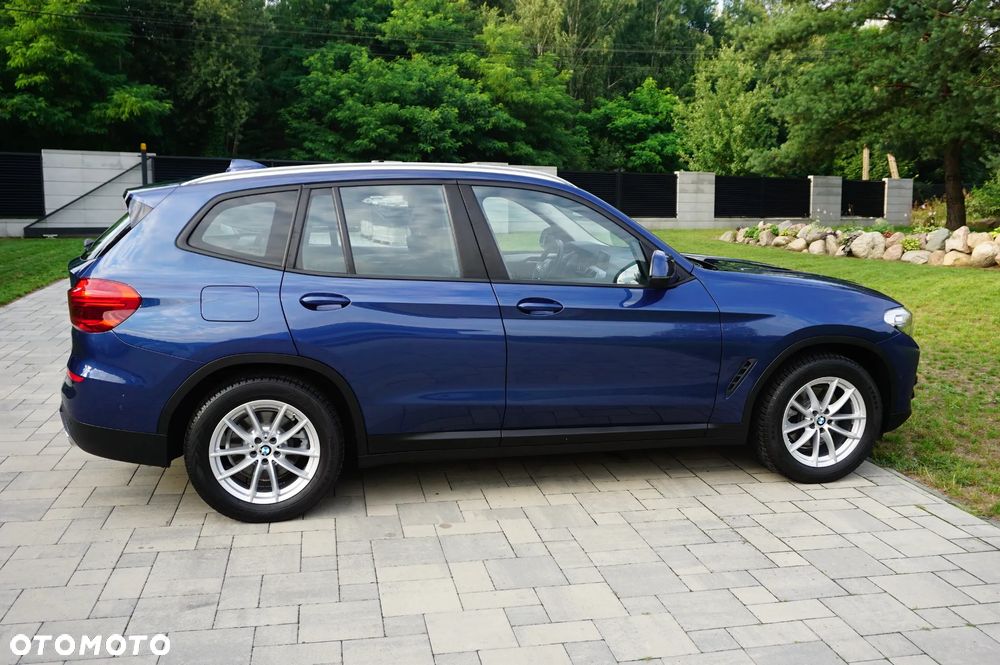 BMW X3 xDrive20i Advantage - 15