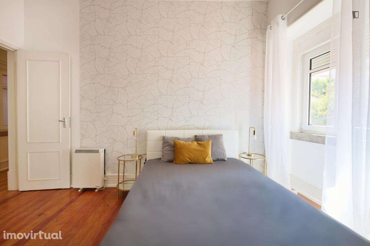 Quarto - localizado em Rato Lisbon - Grande imagem: 2/37