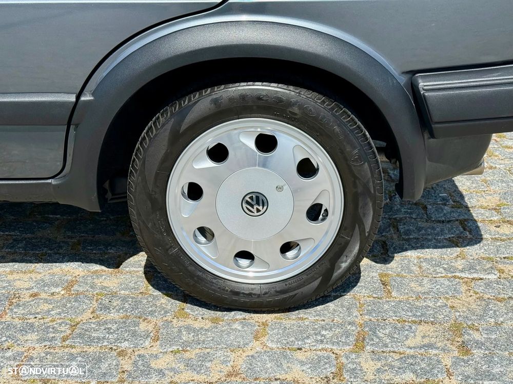 VW Golf 1.3 GL - 6