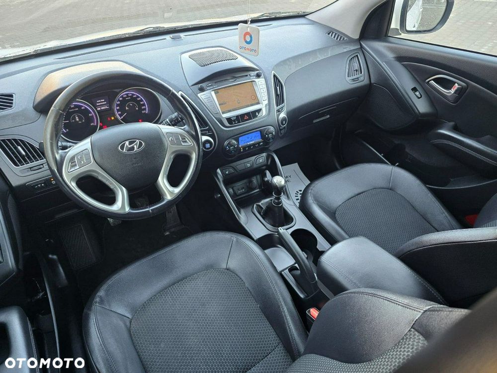 Hyundai ix35 - 22