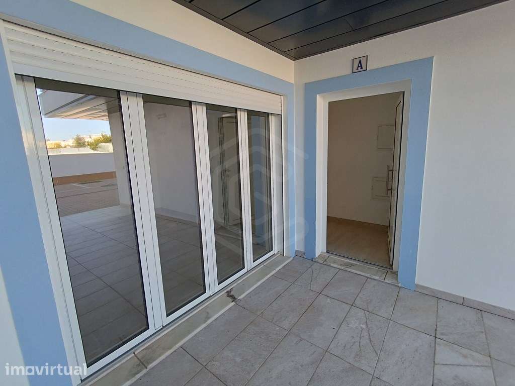 Apartamento T0+ 2 em condomínio fechado com piscina na Manta Rota, ... - Grande imagem: 5/41