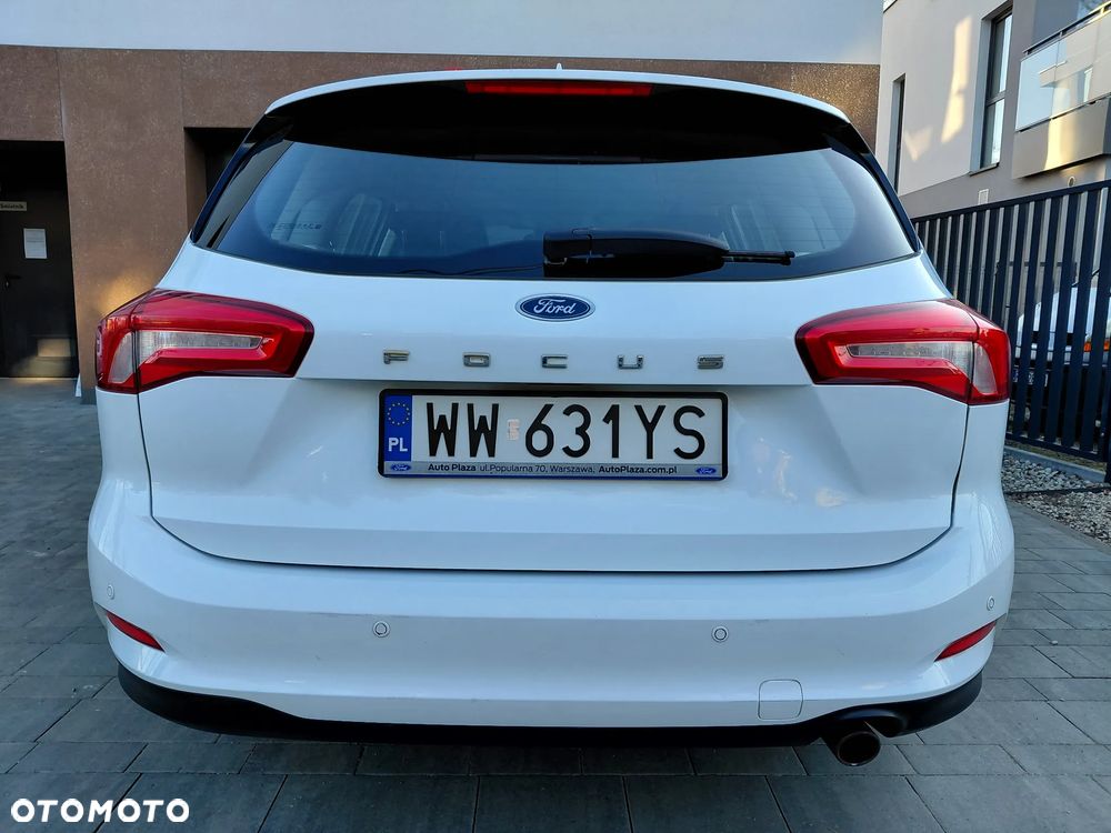 Ford Focus 1.5 EcoBoost Titanium - 6